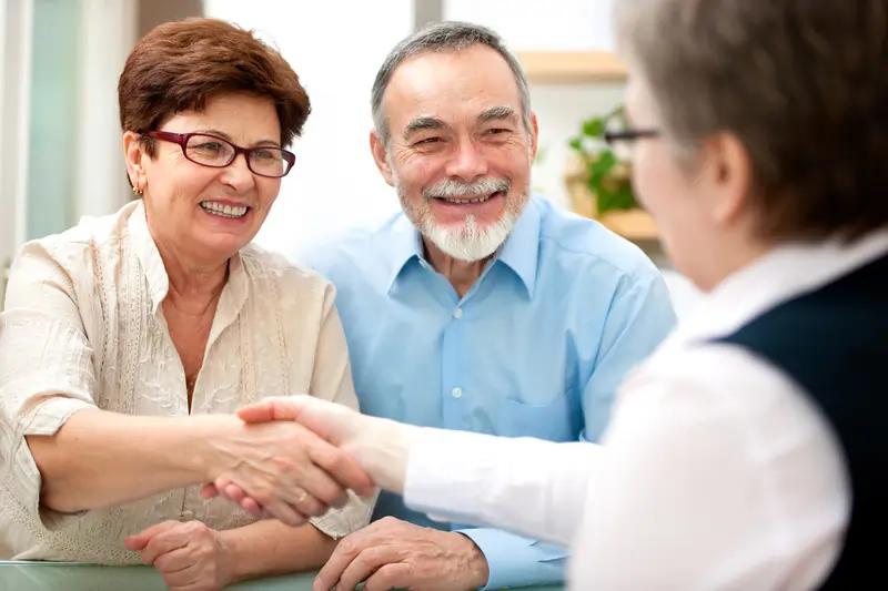 Managing Conflict Over Care Homes, In-Home Support, and Living Arrangements with EH Mediation Potters Bar